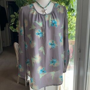 Eclair Floral Top / Blouse Size Medium